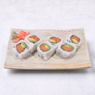 Smoked Salmon Roll